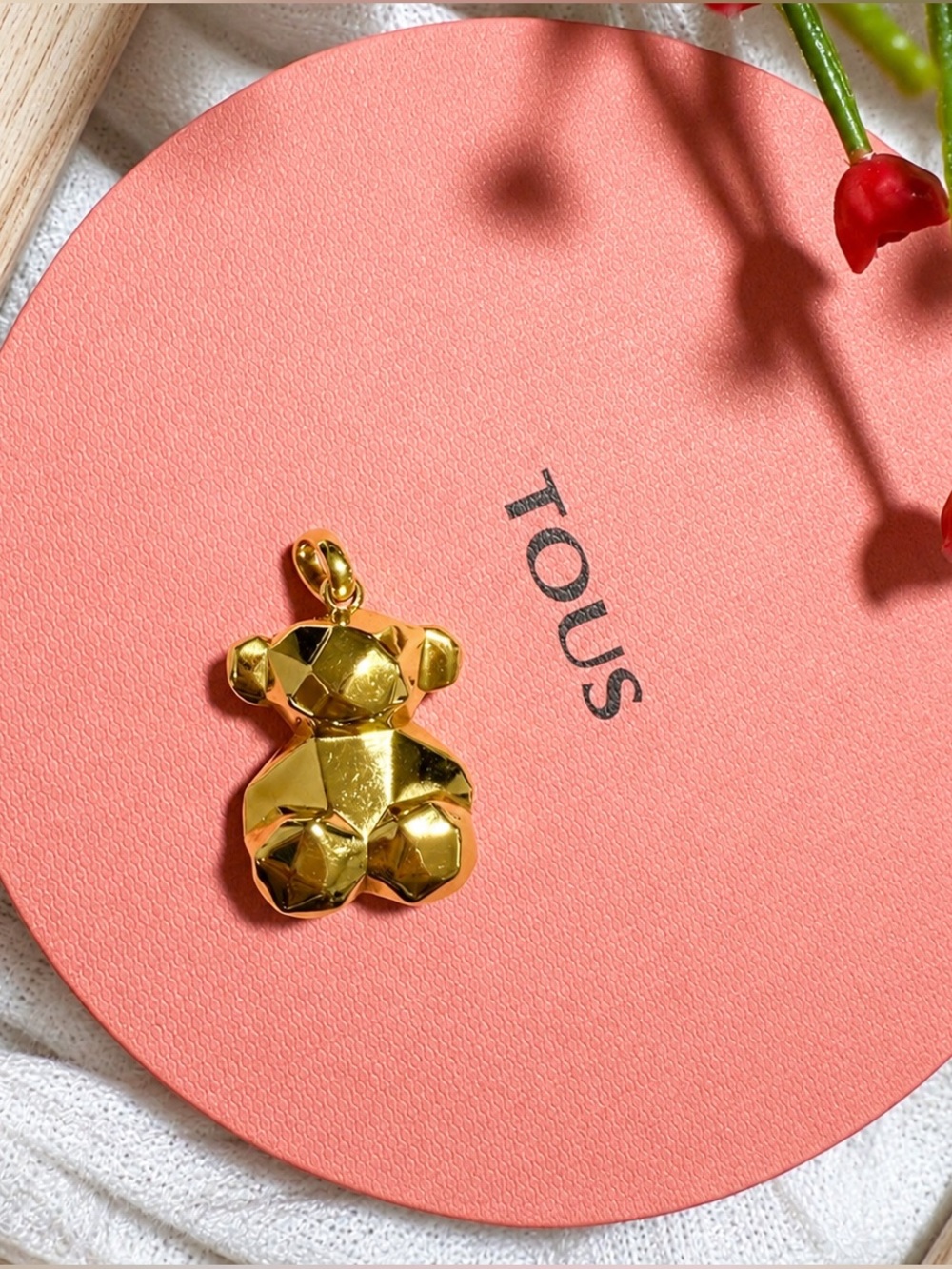 Tous 2.2CM large Gold 18kt 925 Geometric Pendant Second Hand 👋